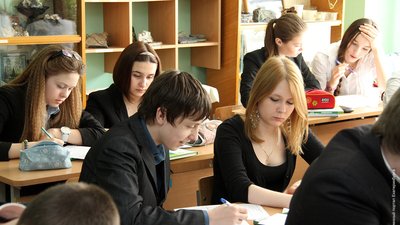 Конституционный суд РФ запретил школам отчислять учеников после 9-го класса