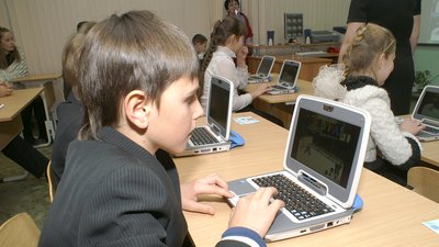В России на базе «ВКонтакте» разработали специальную соцсеть для школьников