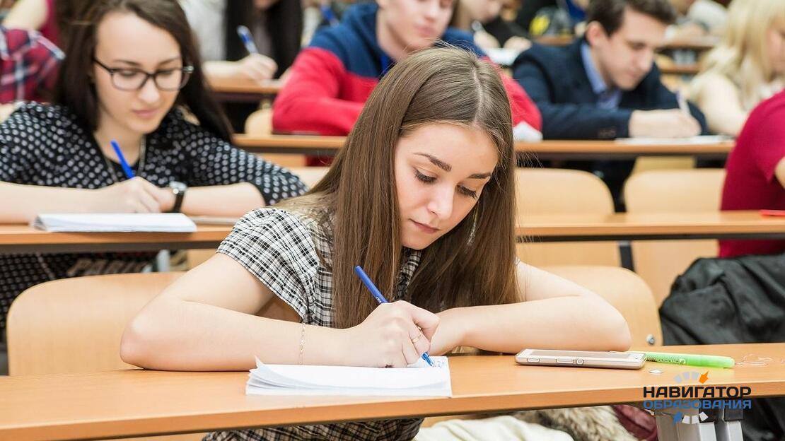 Вузы РФ планируют вводить вступительные экзамены, игнорируя ЕГЭ