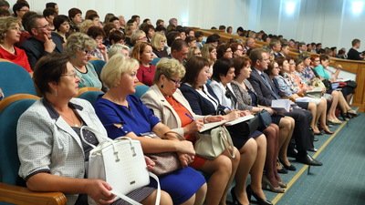 Педагогический совет в российской школе