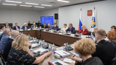 Валерий Фальков проводит экспертную сессию по вопросам новой модели высшего образования