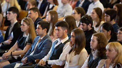 Студенты МГУ на лекции