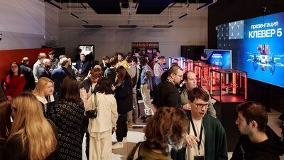 В Москве представили новые дроны для школ и ВУЗов