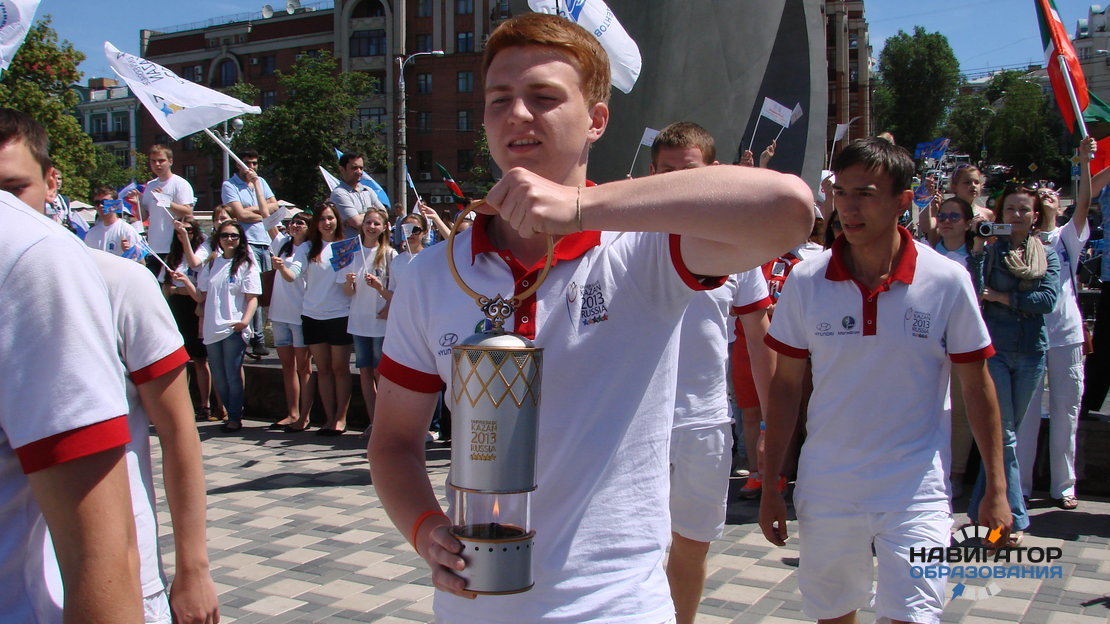 В честь эстафеты Огня Университиады-2013 студенты из Красноярска организуют флешмоб