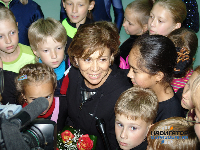 Ирина Роднина призывает уровнять качество спортзалов сельских и городских школ