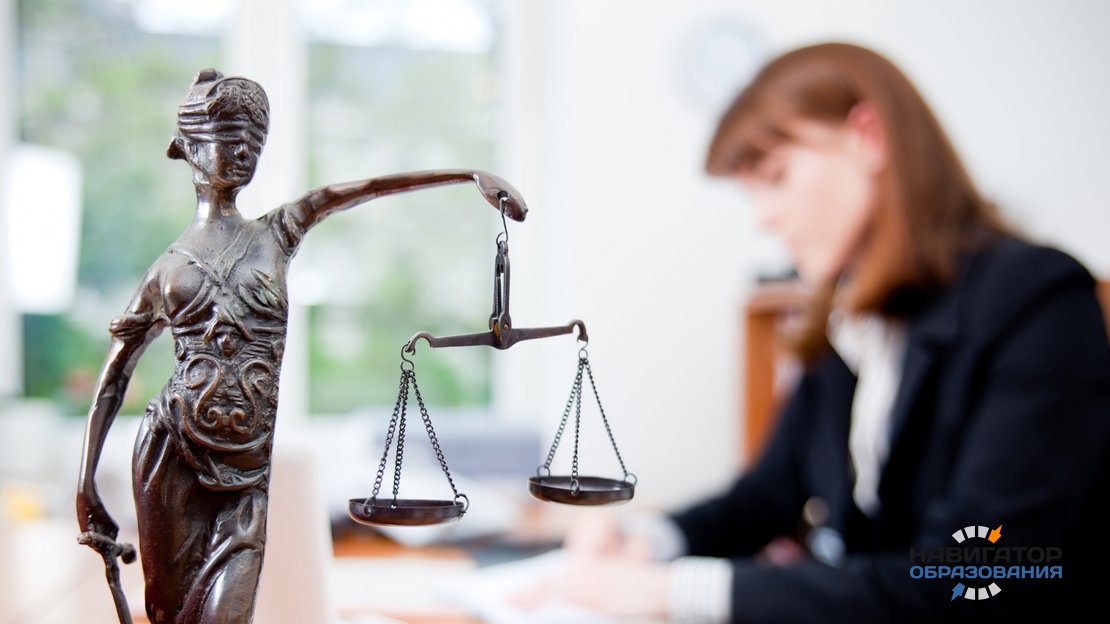 Филиальную сеть вузов лишают права обучать юристов