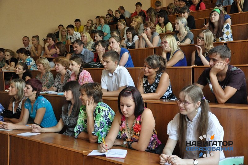 В Минобрнауки РФ работают над совершенствованием механизма подписания договора о целевом обучении
