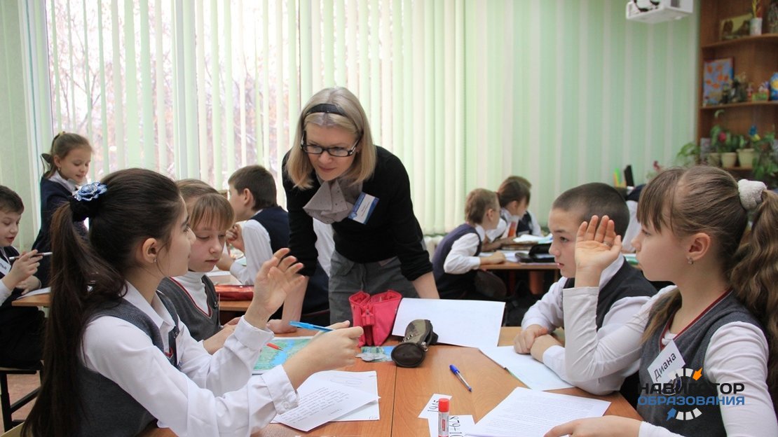 Правительство выделило 200 миллионов рублей на поддержку лучших педагогов