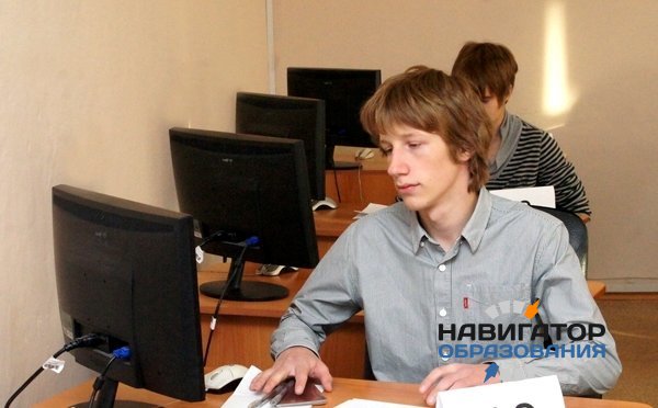 Устную часть ЕГЭ по русскому языку введут после изменения программы повышения квалификации педагогов