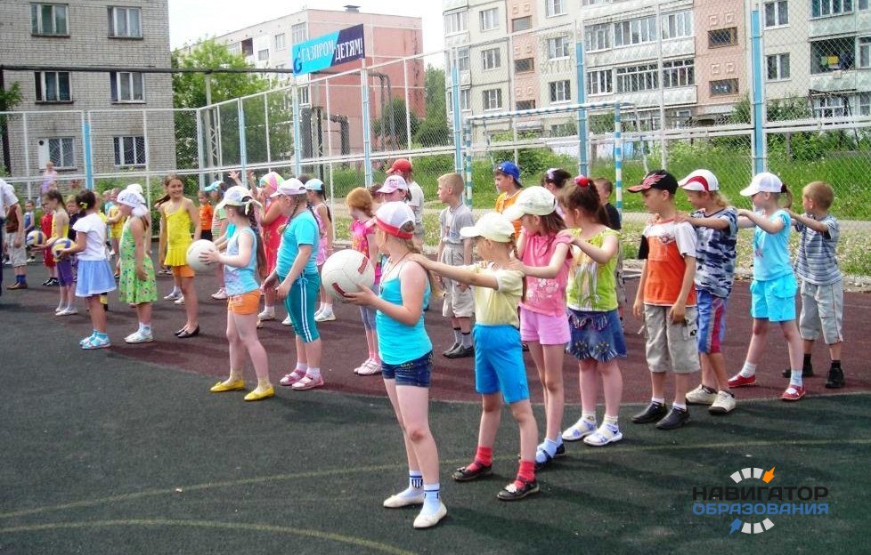 В «Единой России» решили продлить программу летних лагерей в московских школах