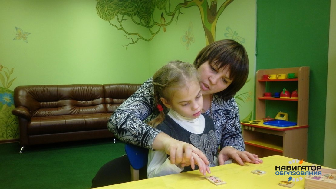 В Минобрнауки РФ обеспокоены недостатком дефектологов в школах