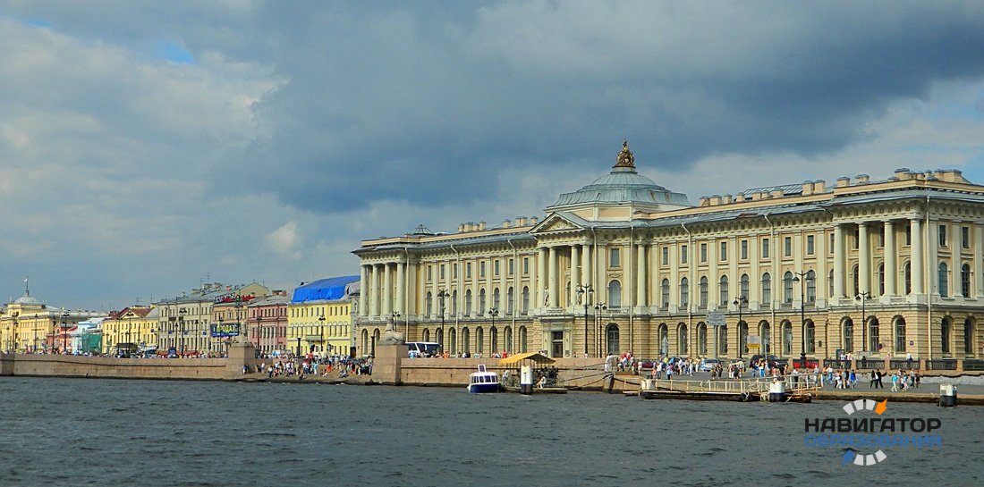 В вузах Санкт-Петербурга самый высокий в России проходной балл ЕГЭ