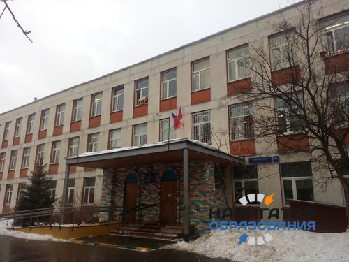 «Забастовка» родителей состоялась около стен столичной школы имени А.Н. Тубельского