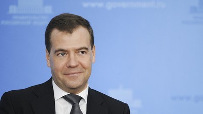Д. Медведев не увидел серьёзных проблем с зарплатами учителей