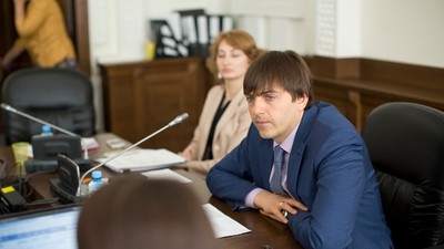 Сергей Кравцов проведёт онлайн-встречу с родителями российских школьников